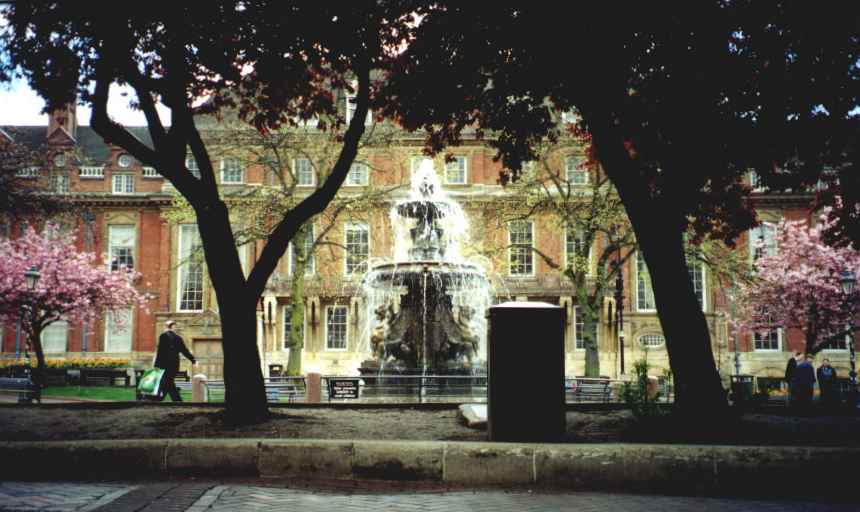 Leicester town square and town hall